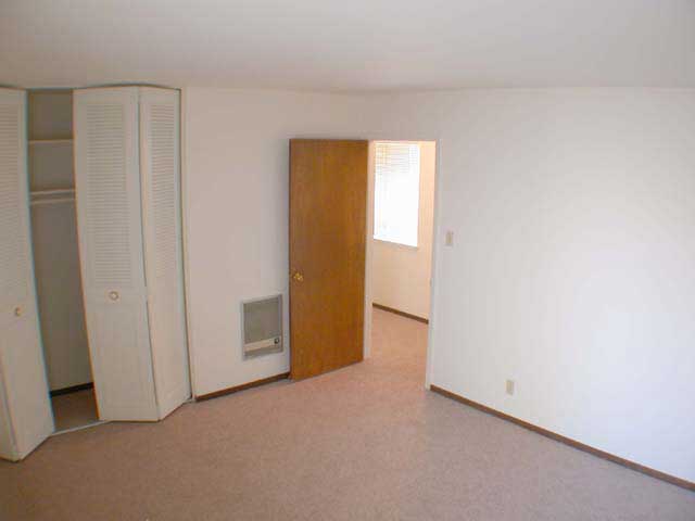 Image of second bedroom